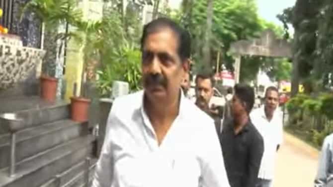 मोठी बातमी! पवारांची राष्ट्रवादी NDA सोबत? जयंत पाटील CM फडणवीस यांच्या भेटीला, तटकरे-पटेलही सोबत