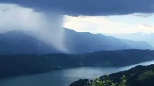 Heavy Rain Alert : राज्यात पावसाने 21 जणांचा मृ्त्यू, नाशकात ढगफूटीचा अंदाज,रेड अलर्टने शाळा-कॉलेज-मंदिर बंद