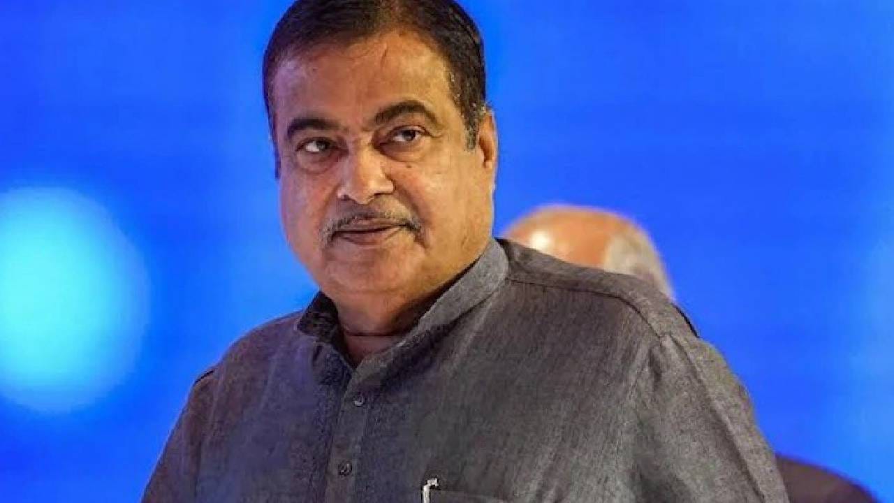 Nitin Gadkari : नितीन गडकरी ॲक्शन मोडमध्ये, घेतला मोठा निर्णय, दिल्ली मुंबई एक्सप्रे वेवर… Nitin Gadkari : नितीन गडकरी ॲक्शन मोडमध्ये, घेतला मोठा निर्णय, दिल्ली मुंबई एक्सप्रे वेवर…