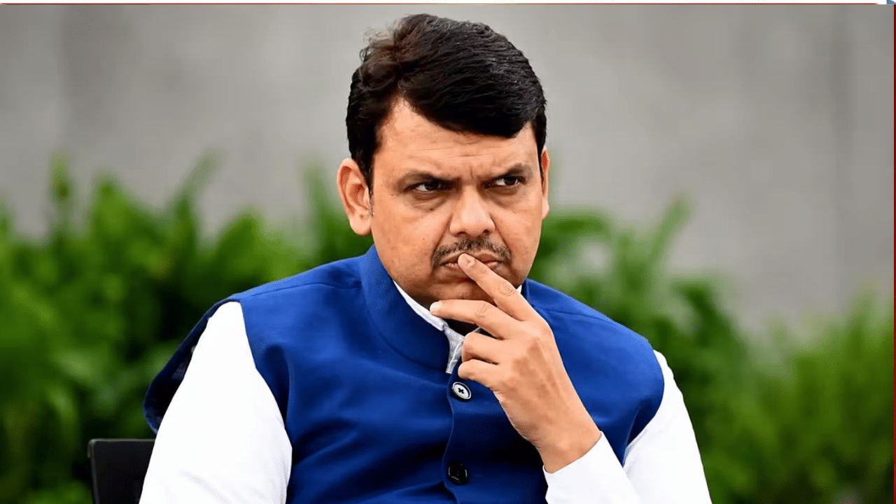 आगामी मुख्यमंत्री कोण होणार? चर्चांदरम्यानच राष्ट्रवादीतील नेत्याचं फडणवीसांबाबत मोठं विधान, थेट…