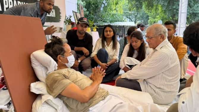 दिल्लीतील सोनम वांगचुक यांच्या आंदोलनाला प्रकाश आंबेडकरांचा जाहीर पाठिंबा, म्हणाले सरकारने संवाद साधावा!
