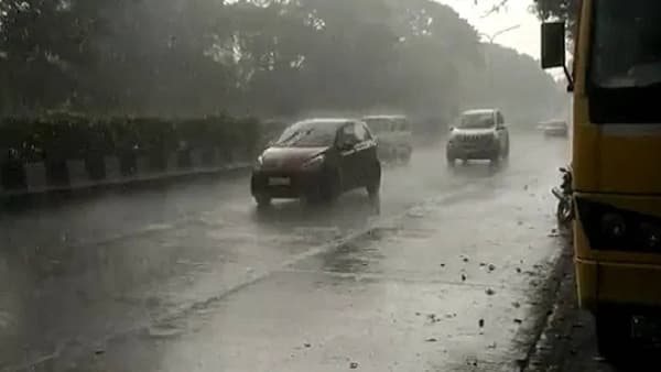 पुण्यात पावसाचे तांडव, 4 जणांचा मृत्यू, 2 जण बेपत्ता, ऑरेंज अलर्टमुळे चिंता आणखी वाढली!