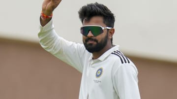 Who is Saransh Jain: भारतीय कसोटी संघात अचानक मिळाली एन्ट्री, एकही IPL न खेळता थेट टीममध्ये सामील, गंभीरच्या लाडक्याची घेतली जागा