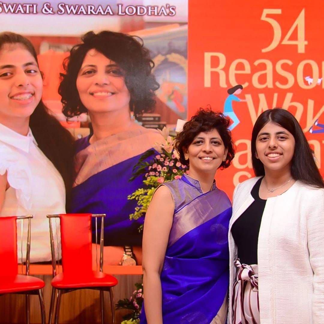 शैलेश हे अभिनयविश्वात लोकप्रिय आहेत, तर त्यांची पत्नी स्वाती या कॉर्पोरेट आणि शिक्षण क्षेत्रात प्रसिद्ध आहेत. त्या लाइफ लेमनेड नावाच्या संस्थेच्या संस्थापकसुद्धा आहेत. ही संस्था नेतृत्त्व, पालकत्त्व आणि प्रेरणेशी संबंधित प्रोफेशनल ट्रेनिंग आणि कोचिंगची सेवा देते. याशिवाय त्या 'ULTA School' नावाचं एक प्ले स्कूलसुद्धा चालवतात.