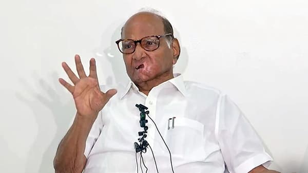 सर्वात मोठी बातमी ! दोन्ही राष्ट्रवादी एकत्र येणार का? शरद पवार यांनी एका वाक्यात काय दिलं उत्तर?