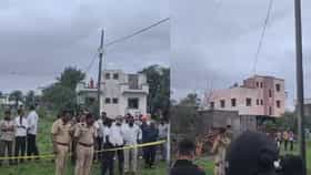 एकमेकांना वाचवताना एकाच कुटुंबातील चौघे चिटकले, राज्यात 10 दगावले.