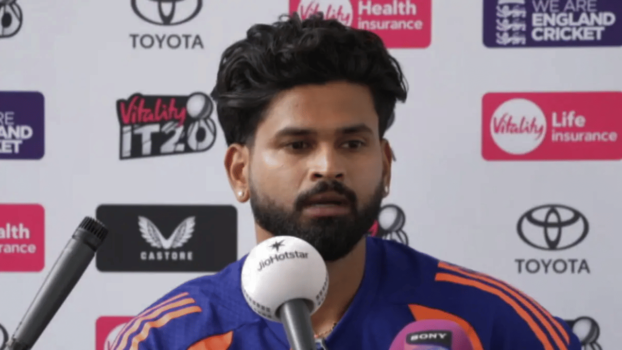 IND vs ENG: 'त्याला शिकण्याची फार गरज आहे' पराभवाचे खापर श्रेयसने एकट्यावर फोडले; थेट नावाचा उल्लेख करत झापलं IND vs ENG: 'त्याला शिकण्याची फार गरज आहे' पराभवाचे खापर श्रेयसने एकट्यावर फोडले; थेट नावाचा उल्लेख करत झापलं