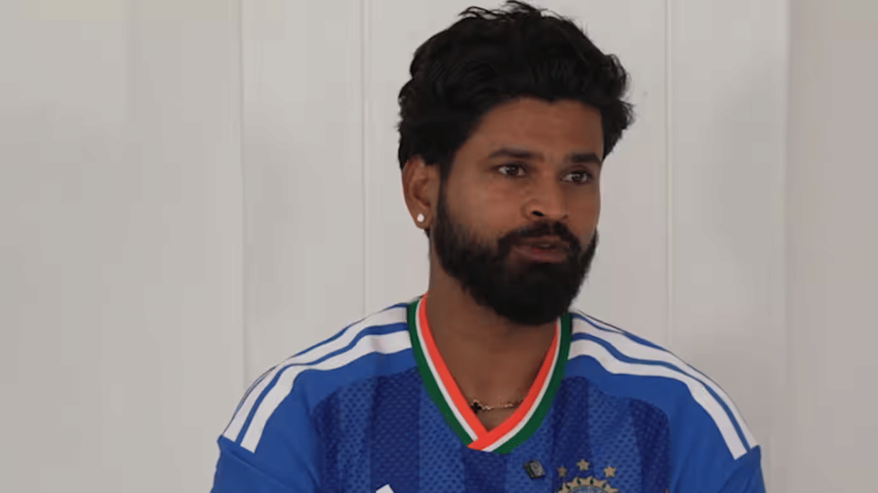 IND vs ZIM: त्या दोघांमुळे आम्ही जिंकलो, पहिल्या विजयाचे क्रेडिट देताना श्रेयसकडून मोठी चूक, मॅचविनरचं नावही घेतले नाही IND vs ZIM: त्या दोघांमुळे आम्ही जिंकलो, पहिल्या विजयाचे क्रेडिट देताना श्रेयसकडून मोठी चूक, मॅचविनरचं नावही घेतले नाही
