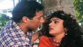हिंसाचाराला परवानगी पण सनी देओलसोबतच्या माझ्या Kissing सीनवर..