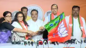 मोठी बातमी! भाजपने 3 माजी खासदार फोडले; थेट पक्षप्रवेशाने देशात खळबळ.