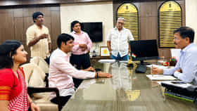 चित्रीकरण स्थळांवरील निकृष्ट अन्नावर राष्ट्रवादीकडून कारवाईची मागणी.