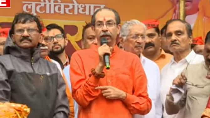 राम मंदिरासाठी कारसेवकांनी रक्त सांडलं, मंदिर लुटणाऱ्यांना हिंदू माफ करणार नाहीत; उद्धव ठाकरे कडाडले