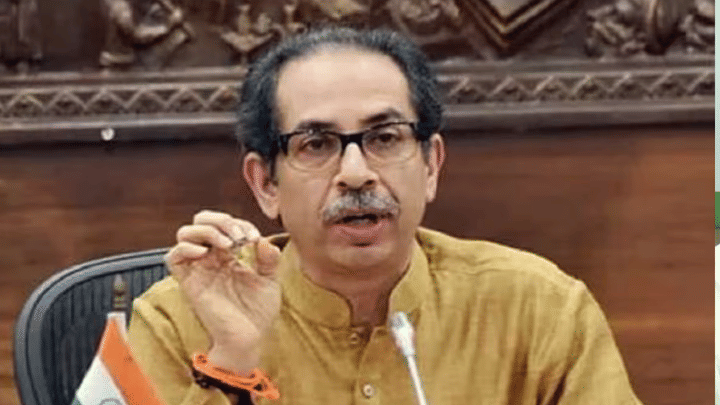 मोठी बातमी! उद्धव ठाकरेंनी दिल्लीतून केली थेट घोषणा, येत्या दोन दिवसांनंतर... मोठी बातमी! उद्धव ठाकरेंनी दिल्लीतून केली थेट घोषणा, येत्या दोन दिवसांनंतर...