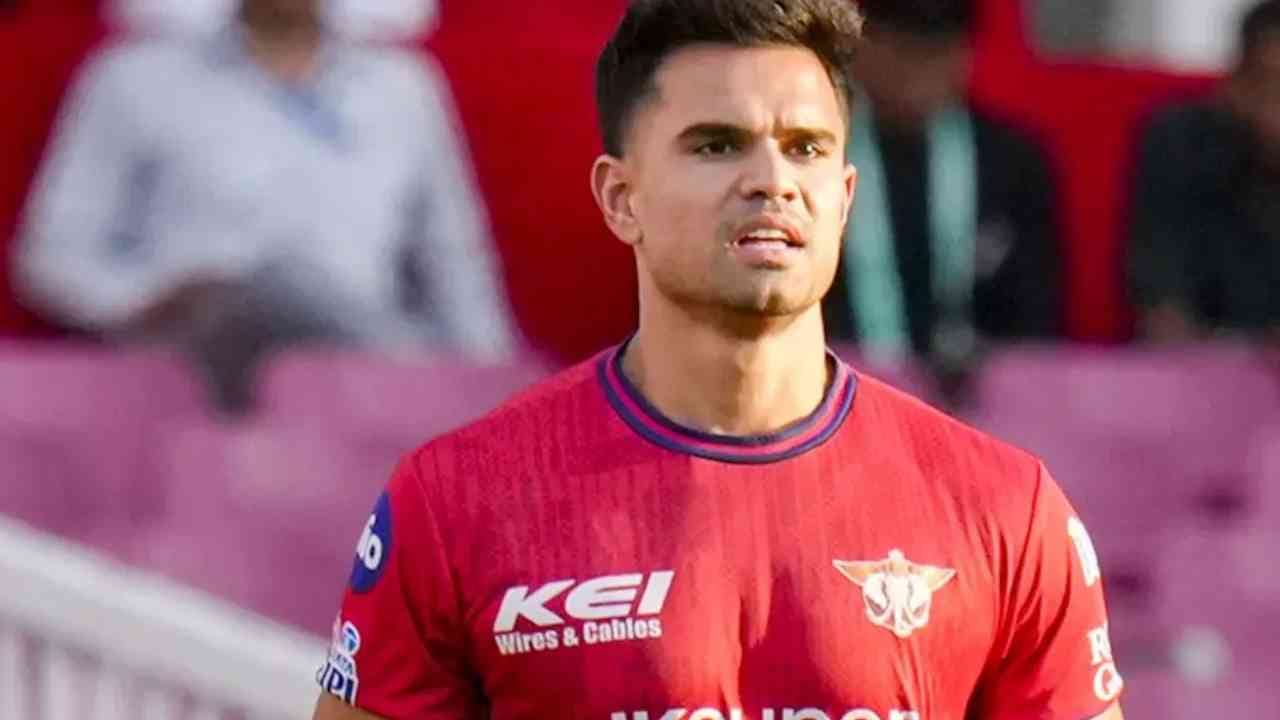 Arjun Teundulkar : अर्जुन तेंडुलकरने क्रिकेट करिअरबद्दल घेतला एक महत्वाचा निर्णय Arjun Teundulkar : अर्जुन तेंडुलकरने क्रिकेट करिअरबद्दल घेतला एक महत्वाचा निर्णय