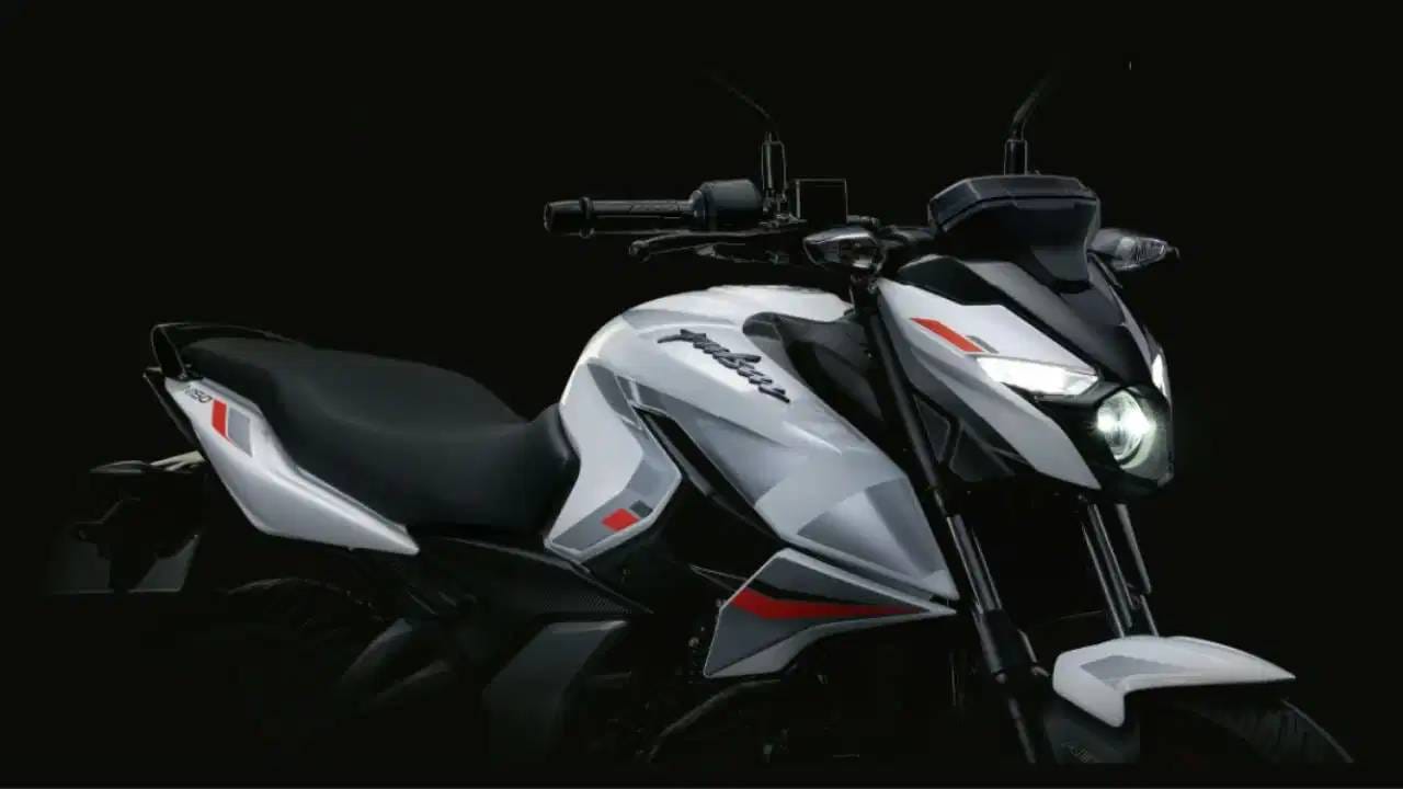 12 ऑगस्टला येणार नवी Bajaj Pulsar; जाणून घ्या काय असेल खास 12 ऑगस्टला येणार नवी Bajaj Pulsar; जाणून घ्या काय असेल खास
