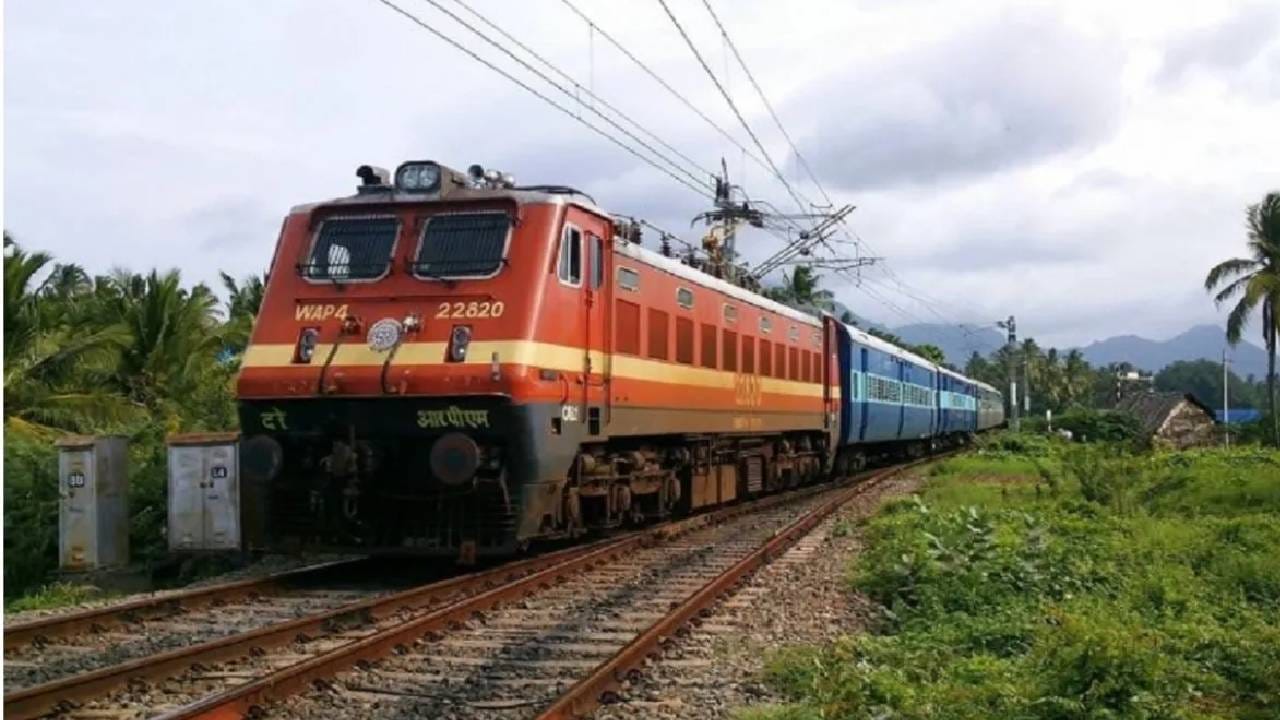 हे रेल्वे स्थानक भारतात कुठे आहे असा तुम्हाला देखील प्रश्न पडला असेल. तर त्याचे उत्तर आहे बिहारमधील बरौनी जंक्शन. काही वर्षांपूर्वी या स्थानकावर प्लॅटफॉर्म क्रमांक 1 नव्हता. प्लॅटफॉर्मची क्रमवारी थेट 2 पासून सुरू होत होती.