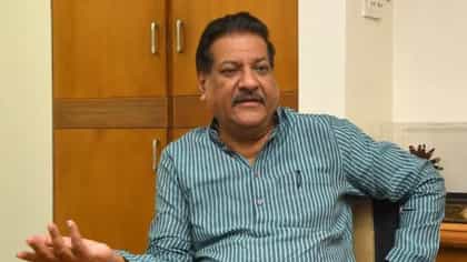 किती दिवस शिळ्या भाकरी खाणार? चव्हाणांच्या गौप्यस्फोटावर भाजपचे भाष्य.