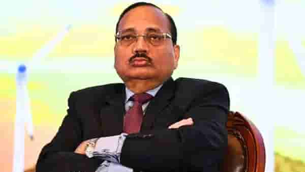 CJI Suryakant : सुप्रीम कोर्टाचे सरन्यायाधीश सुर्यकांत यांचं कॉक्रोच टिप्पणीवर पहिल्यांदा स्पष्टीकरण, भ्रमित करण्याचा क्रूर प्रयत्न