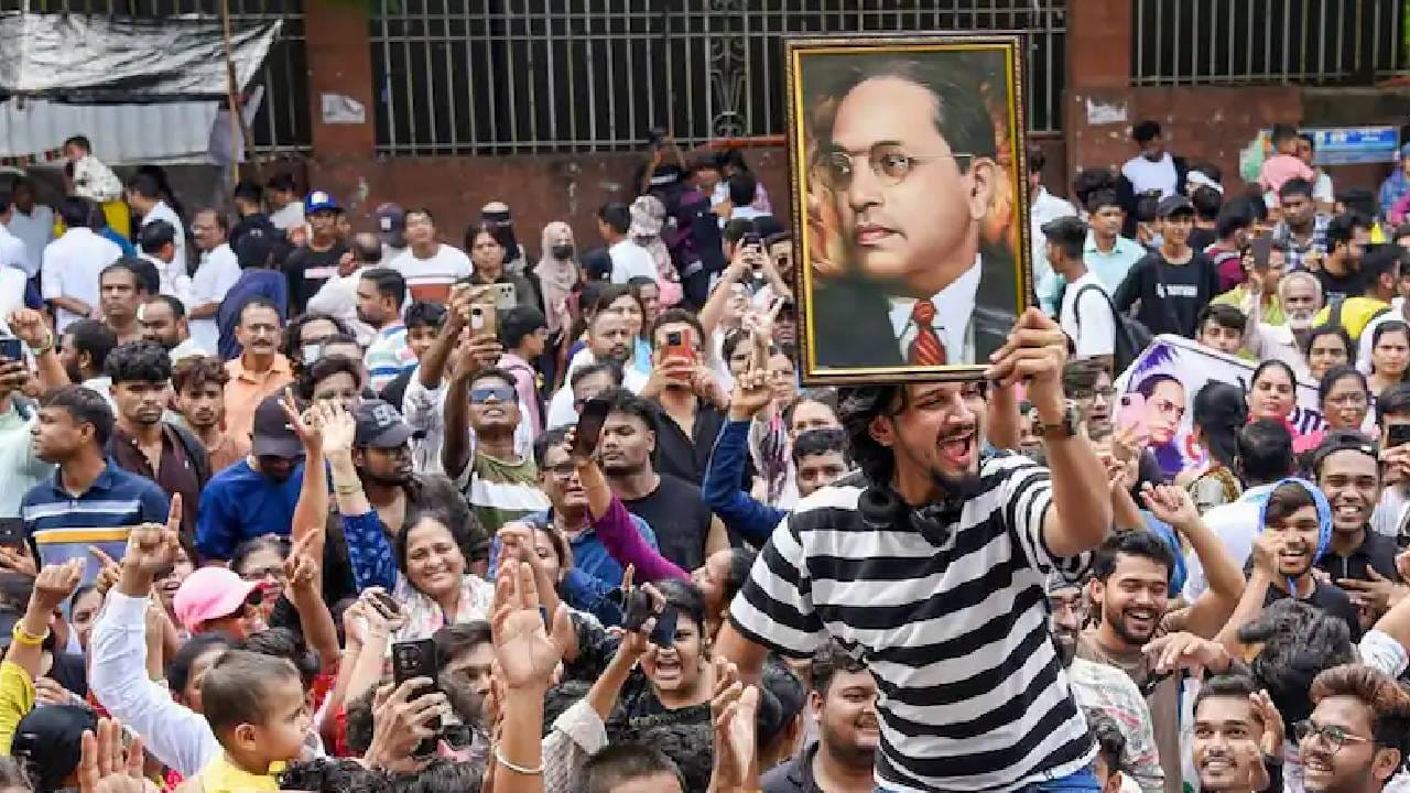 सीजेपी आंदोलनादरम्यान दहशत निर्माण करण्याचा मोठा कट; जैशच्या दहशतवाद्याच्या गर्लफ्रेंडलाही अटक, काय होता प्लॅन? सीजेपी आंदोलनादरम्यान दहशत निर्माण करण्याचा मोठा कट; जैशच्या दहशतवाद्याच्या गर्लफ्रेंडलाही अटक, काय होता प्लॅन?