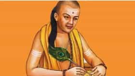 Chanakya Niti: या 5 लोकांचा कधीच अपमान करू नका, आयुष्य उद्ध्वस्त होईल.