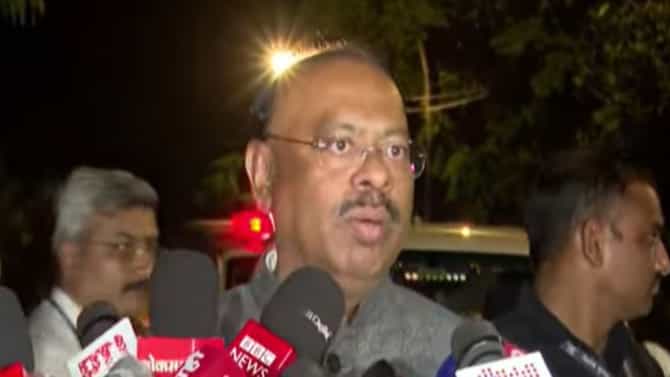 आमदारांना किती अन् पालकमंत्र्यांना किती टक्के निधी मिळणार? फॉर्मुला ठरला, मंत्री बावनकुळेंनी दिली मोठी अपडेट