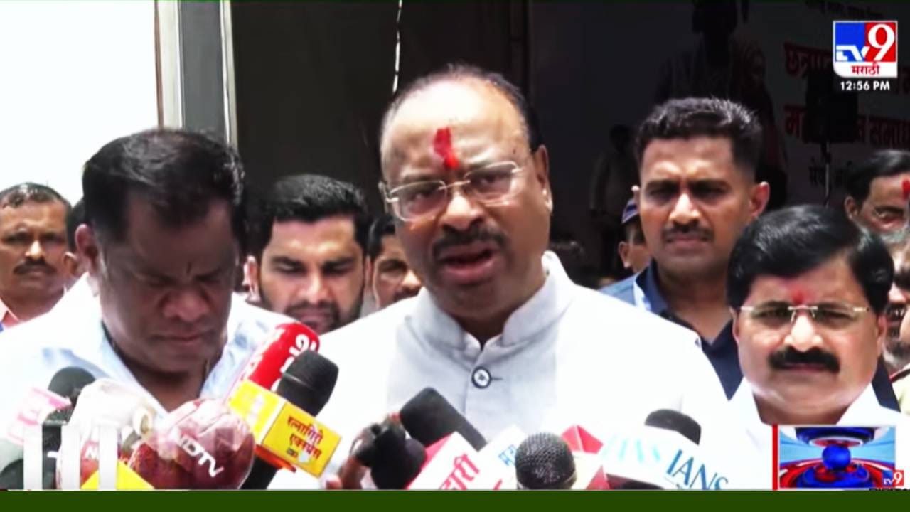 फडणवीस खरंच दिल्लीत जाणार? राऊतांच्या दाव्यावर बावनकुळेंची मोठी प्रतिक्रिया फडणवीस खरंच दिल्लीत जाणार? राऊतांच्या दाव्यावर बावनकुळेंची मोठी प्रतिक्रिया