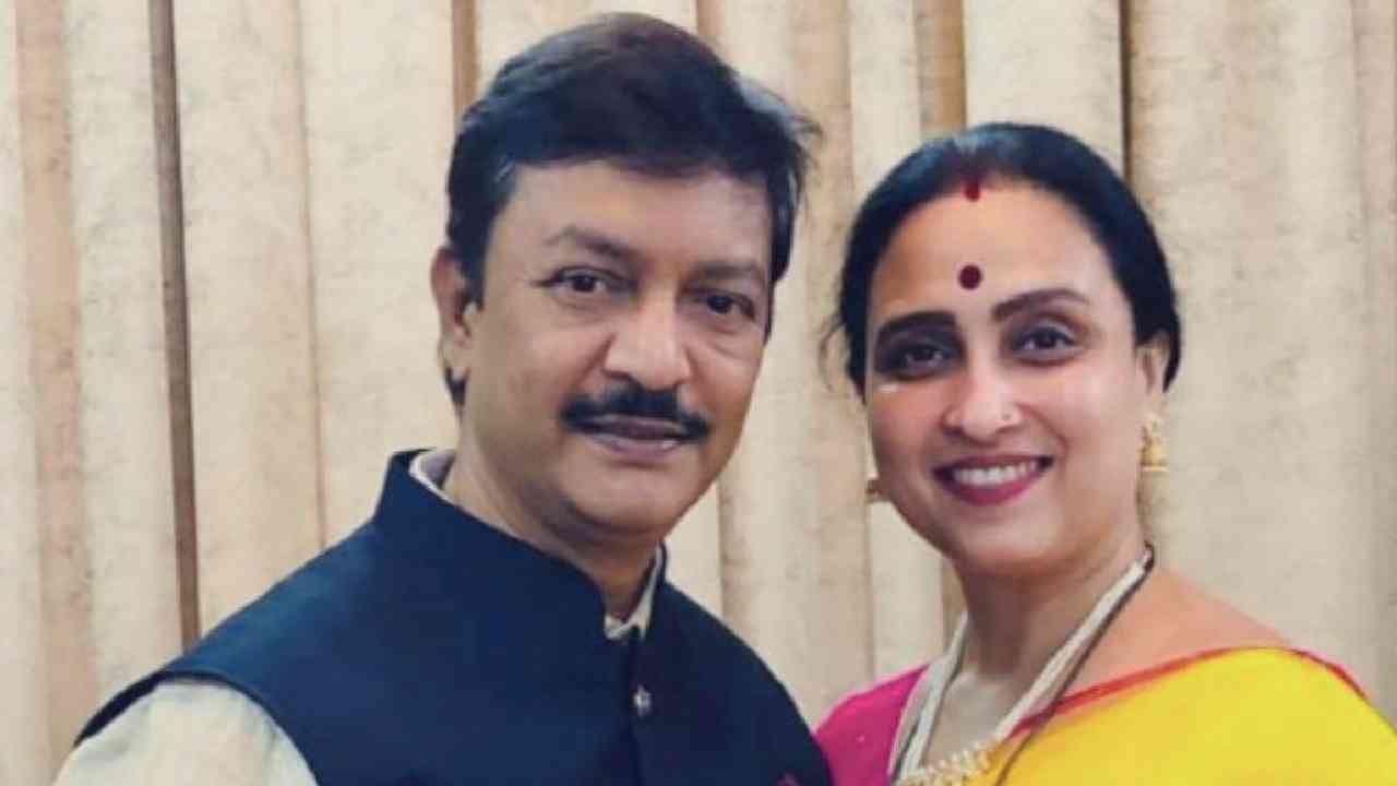 पहिली गोष्ट मला वेडी, वेंधळी म्हणणारे तुम्ही किती वैचारिक दृष्ट्या कंगाल आहात. हे तुमच्या नीच भाषेतून महाराष्ट्राला दिसलय. दुसरी गोष्ट माझ्या नवऱ्याबद्दल भ्रष्टाचाराचे आरोप करताना तुमचा तोल पूर्णपणे गमावला आहे. ज्या न्यायालयावर देशाचा विश्वास आहे, त्या  न्यायालयाने माझ्या पतीला निर्दोष मुक्त केलय. 