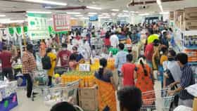 D-Mart मध्ये 99 ला मिळणारी ही वस्तू खरेदीसाठी उडते लोकांची झुंबड.