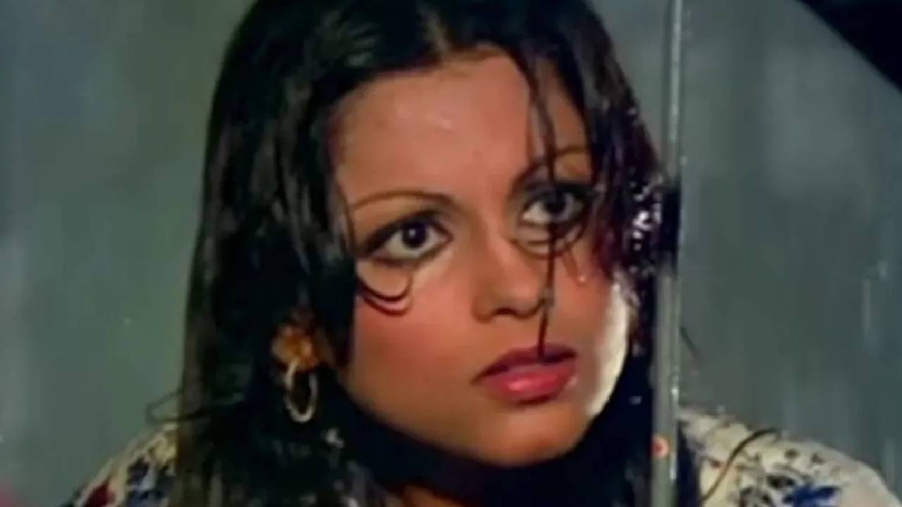राजेश खन्नांनी डिंपलच्या बहिणीला म्हटलं होतं ‘कचरा’, ‘बदसूरत’ म्हणून केलं होतं रिजेक्ट, कारण ऐकून... राजेश खन्नांनी डिंपलच्या बहिणीला म्हटलं होतं ‘कचरा’, ‘बदसूरत’ म्हणून केलं होतं रिजेक्ट, कारण ऐकून...
