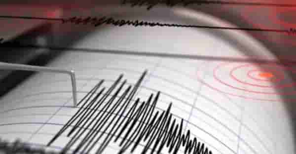 Delhi Earthquake : भल्या पहाटे भूकंप; गाढ झोपेत असताना बसले हादरे, नागरिक भयभीत