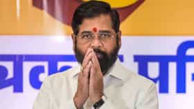 लवकरच मोठ्या घडामोडी दिसतील, शिंदे शिवसेनेचं सूचक वक्तव्य.