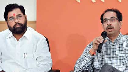 विधिमंडळ पक्षाबाबत ठाकरेंच्या वकिलांचा युक्तीवाद सगळा गेम पलटू शकतो.