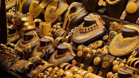 Gold Rate : सराफा बाजारात मोठी घडामोडी, थेट सोन्याच्या भावात मोठी वाढ, ऑगस्ट महिन्यात..