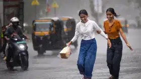मुसळधार पाऊस कहर करणार, महाराष्ट्रासह या राज्यांना अलर्ट जारी.