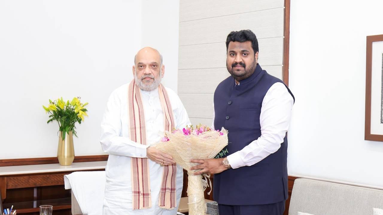 MLA Vikram Kakde Meet Amit Shah