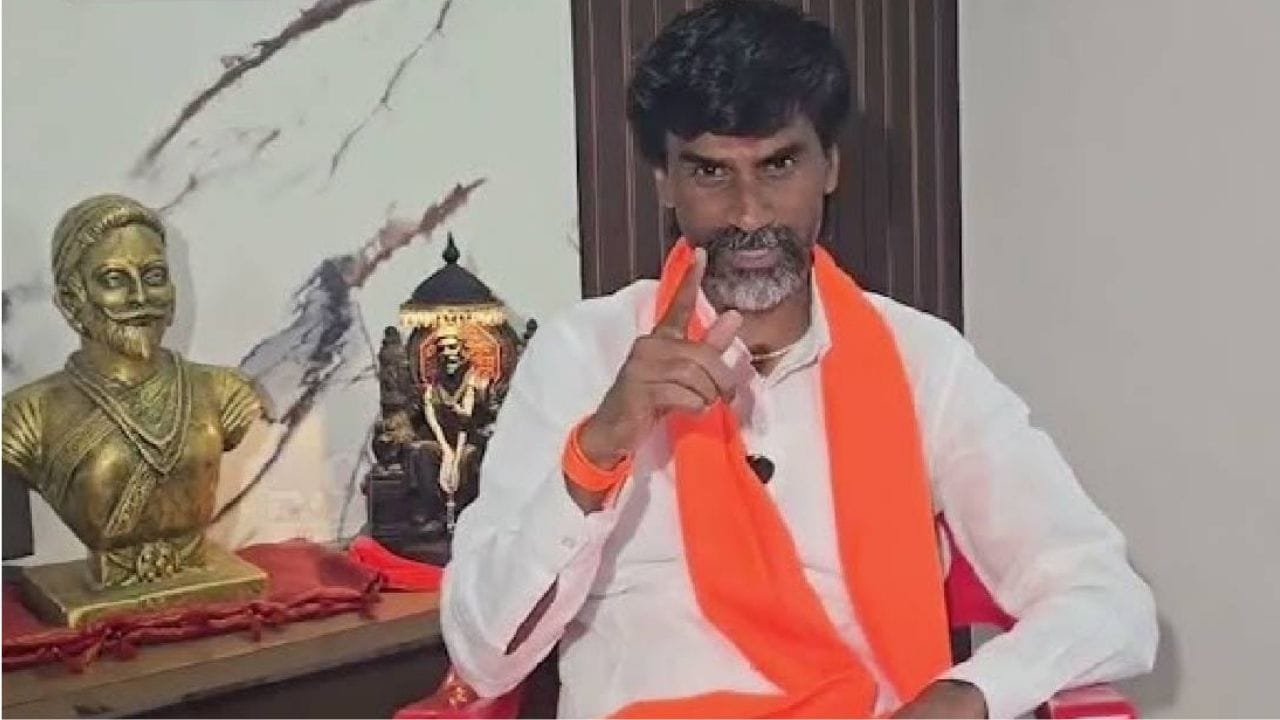 मनोज जरांगे पाटलांवर काही मंत्री नाराज, आता वातावरण तापणार; केली मोठी मागणी मनोज जरांगे पाटलांवर काही मंत्री नाराज, आता वातावरण तापणार; केली मोठी मागणी