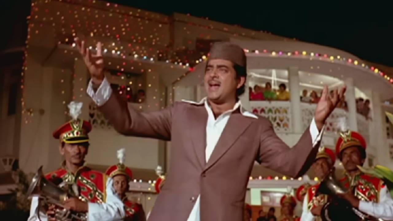 दरवर्षी अनेक नवीन गाणी प्रदर्शित होत असतात मात्र, यातील काही गाणी ही लग्न सोहळ्यात प्रचंड लोकप्रिय ठरतात. या गाण्याची लोकप्रियता आजही कायम आहे. बँड, डीजे किंवा ऑर्केस्ट्रा कोणतेही माध्यम असो हे गाणं वाजतेच. 