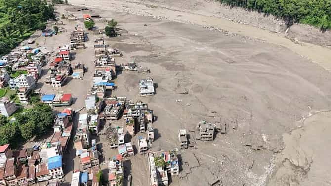 घर पडलंय... बहीण बेपत्ता... नेपाळमध्ये महाप्रलय कसा आला? संकट रोखता आलं असतं? वाचा Special Report