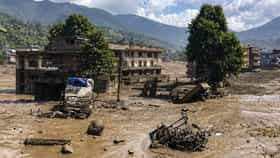 Nepal flash flood Reason: पावसाचा एक थेंबही नाही, तरीही नेपाळमध्ये महाप्रलय! खरं कारण आलं समोर?