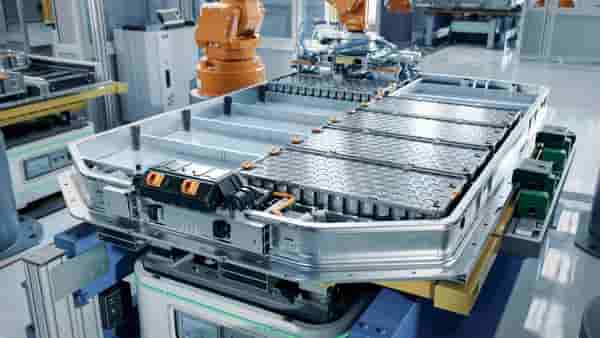 चीनला मोठा झटका! टाटा ग्रुप आता स्वतः बनवणार LFP बॅटरी सेल्स; आत्मनिर्भरतेच्या दिशेने मोठे पाऊल