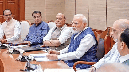 दिल्लीत हालचाली वाढल्या! पंतप्रधान मोदींच्या अध्यक्षतेखाली तिसरी बैठक-1738629