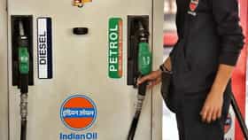 Petrol Diesel Price Today : 115 रूपये पेट्रोल, 104 डिझेल, तेलाच्या किमतीत मोठे बदल..