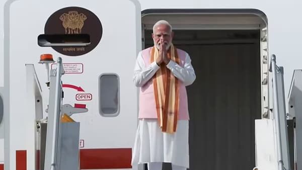 ताशकंदसाठी रवाना झाले नरेंद्र मोदी, भारतासाठी अत्यंत महत्वाचे आहे हे शहर, जुना इतिहास..