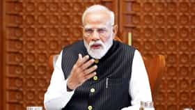 सर्वात मोठी बातमी ! मोदींची प्रकृती बरी नाही, अस्वस्थ, थकले... कुणी केला दावा?