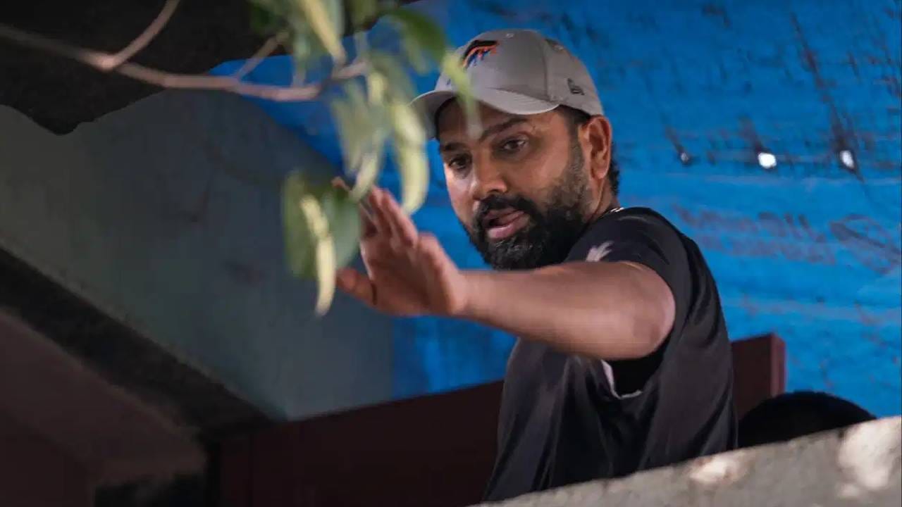 तूच खरा हिरो... रोहित शर्मा नक्की कोणासाठी भावूक झाला? तूच खरा हिरो... रोहित शर्मा नक्की कोणासाठी भावूक झाला?