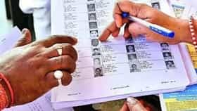 महाराष्ट्रातील 2 कोटी, दिल्लीतील 47 लाख मतदारांचे नाव SIR ड्राफ्टमधून गायब, तुमचं नाव आहे का? असं करा चेक