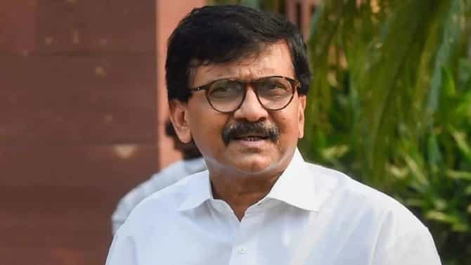 आता न्याय मिळेल, सिब्बल यांच्या युक्तिवादानंतर राऊतांनी व्यक्त केला विश्वास, कोर्टातून बाहेर येताच...
