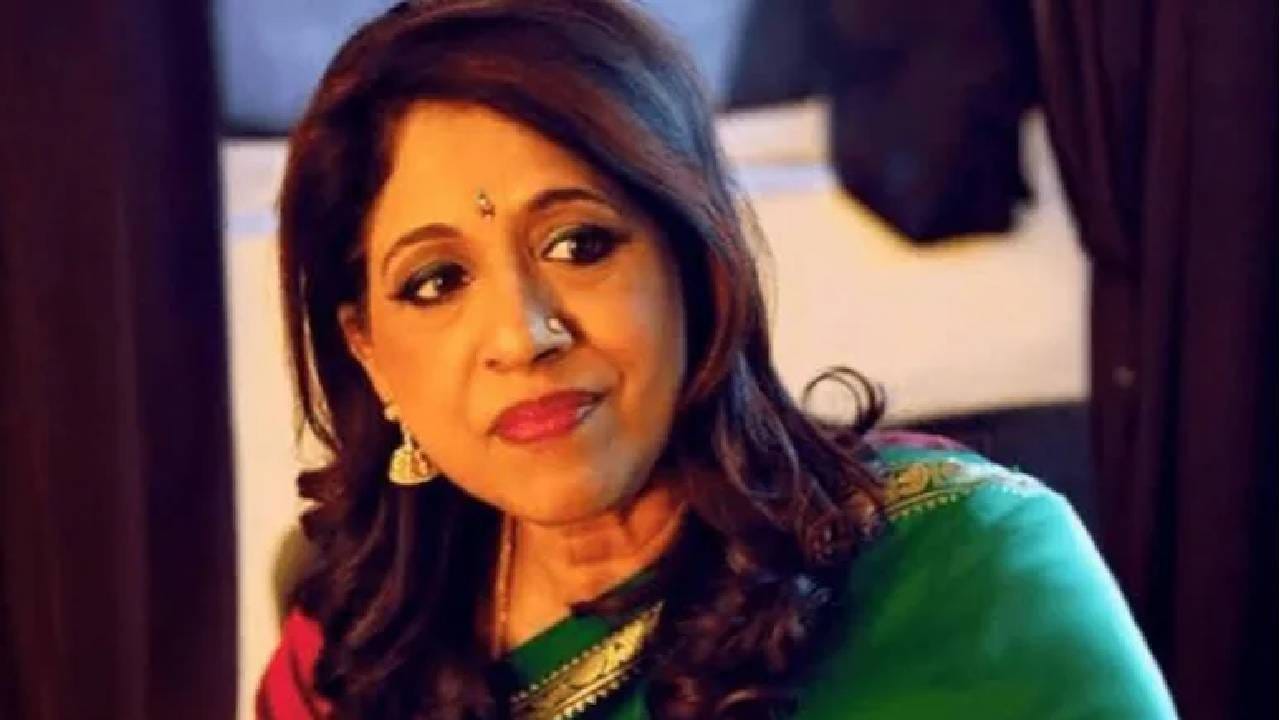 45 भाषांमध्ये 5 हजार गाणी गाणारी गायिका, पण स्वत:ची गाणी ऐकत नाही, कोण आहे ही गायिका? 45 भाषांमध्ये 5 हजार गाणी गाणारी गायिका, पण स्वत:ची गाणी ऐकत नाही, कोण आहे ही गायिका?