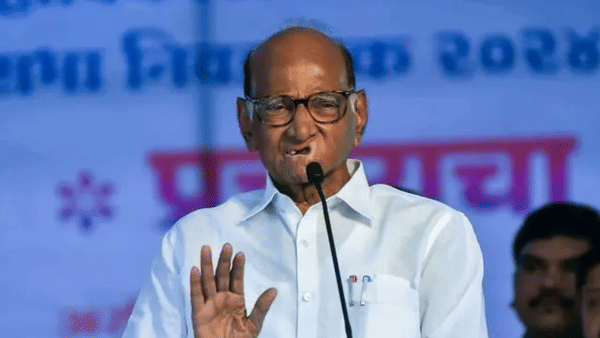 एकीकडे NDA सोबतच्या चर्चा फेटाळल्या, दुसरीकडे शरद पवार थेट भाजपच्या बड्या नेत्यासह एकाच मंचवर, त्या व्हिडीओची तुफान चर्चा