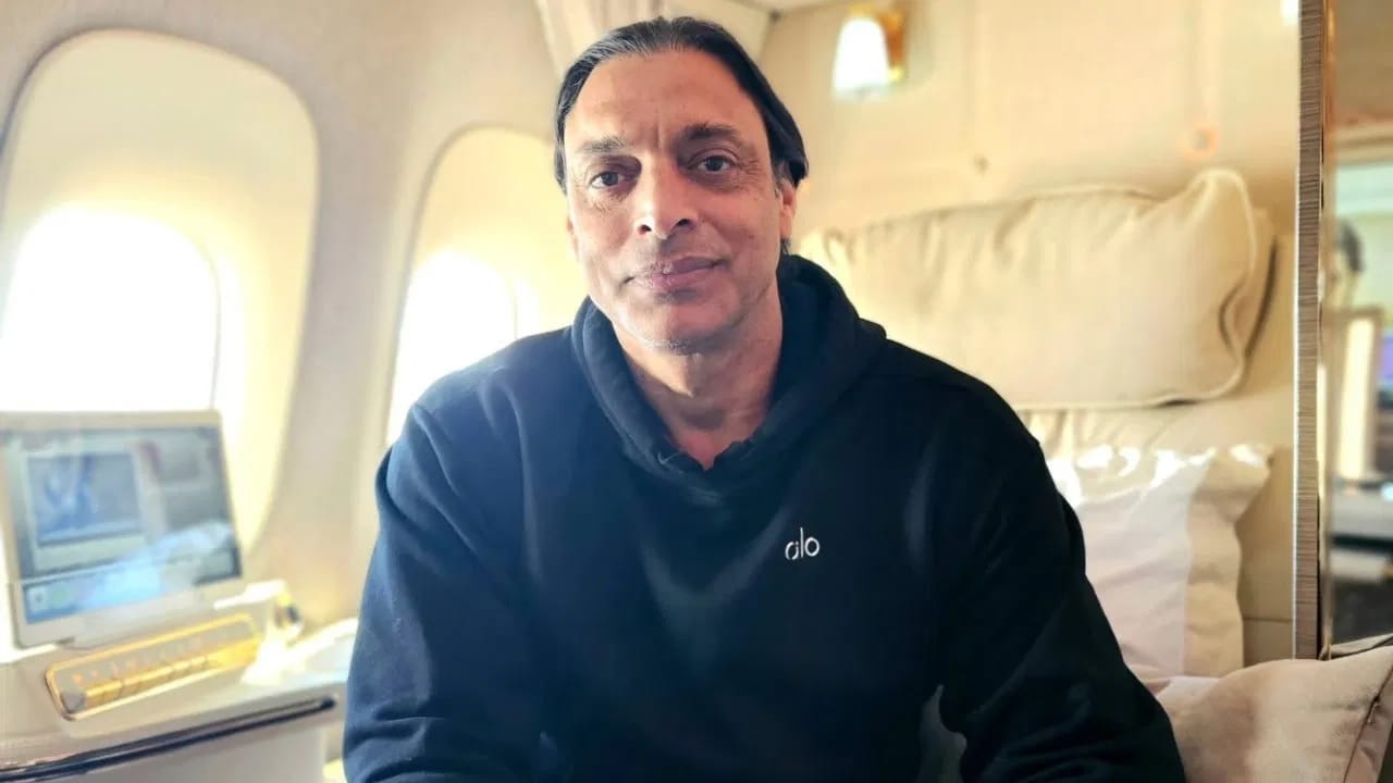 IPL नंतर नेमकं काय झालेलं, पाकिस्तानी क्रिकेटर शोएब अख्तर अभिनेत्रीच्या घरी का गेलेला? मोठं रहस्य समोर IPL नंतर नेमकं काय झालेलं, पाकिस्तानी क्रिकेटर शोएब अख्तर अभिनेत्रीच्या घरी का गेलेला? मोठं रहस्य समोर